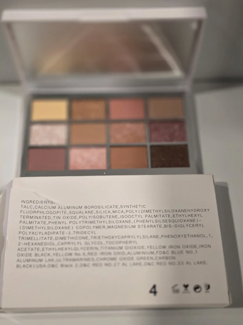 Sephora Rose & Peach 12-Shade Eyeshadow Palette